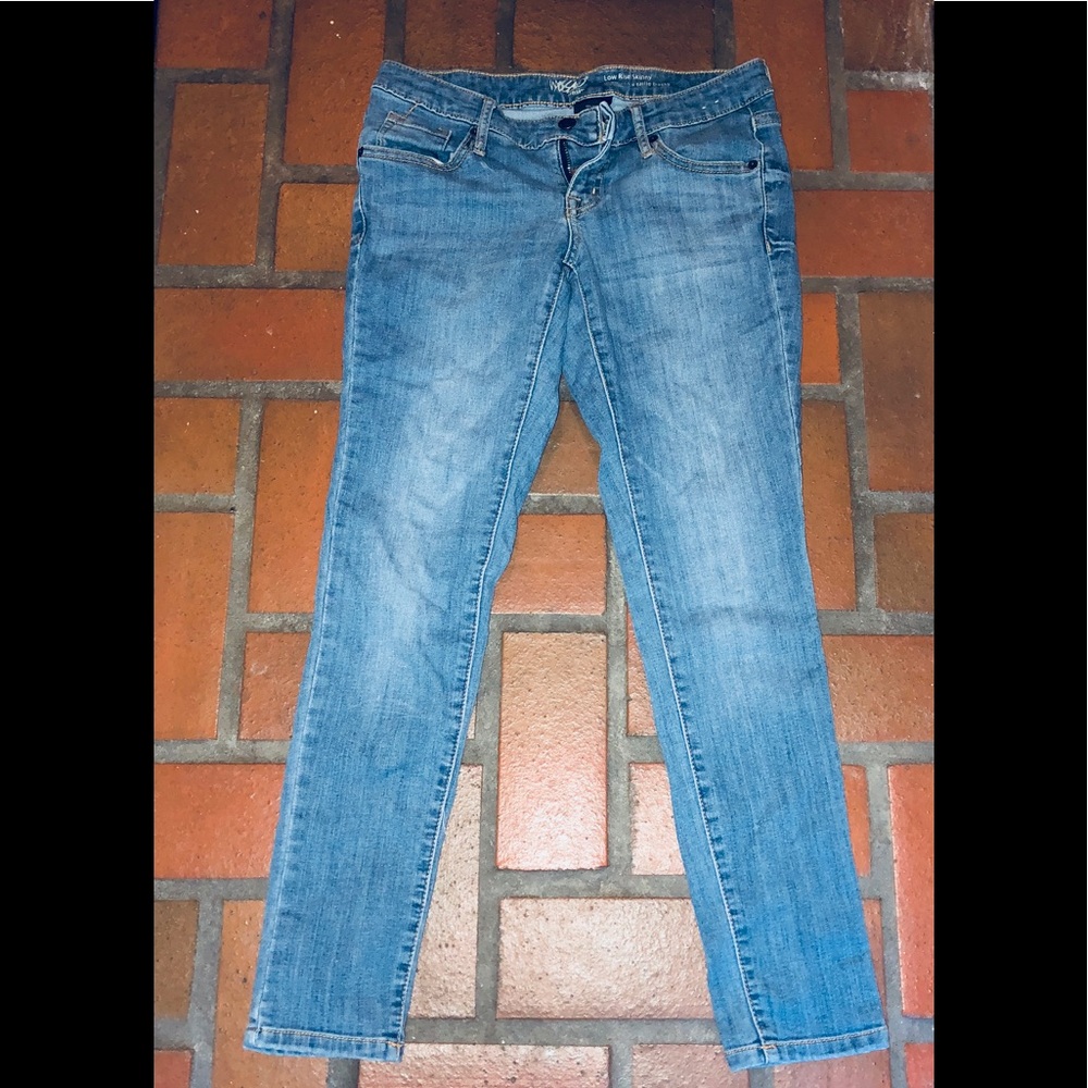 Low Rise Skinny Light Wash Jeans